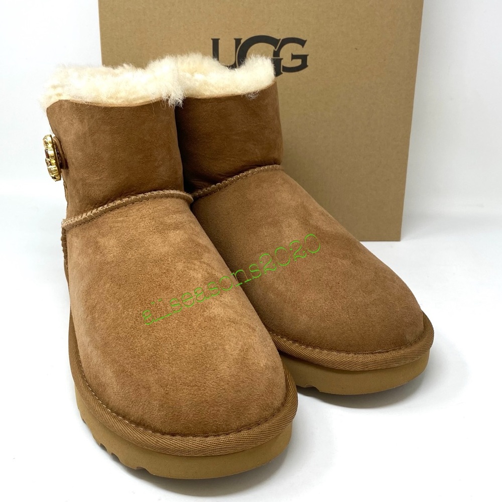 UGG Mini Bailey Button Women’s Boots Che Tan Suede - Picture 3 of 11